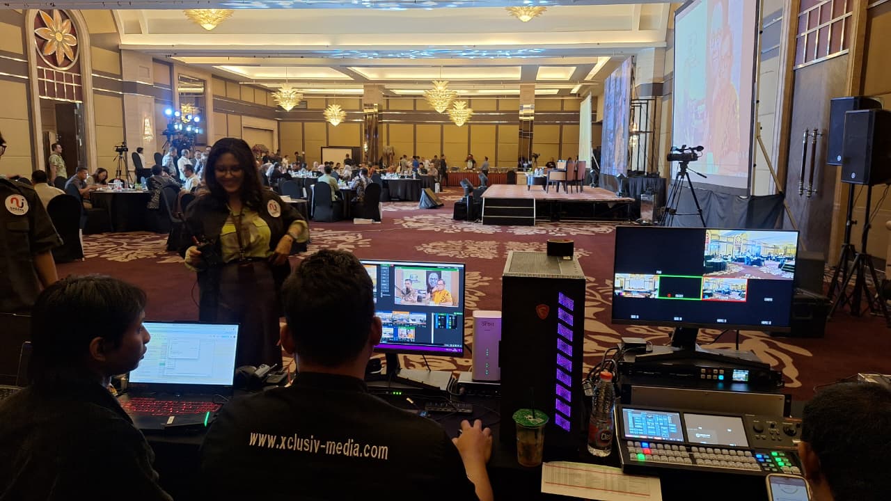 jasa-live-streaming-surabaya-xclusivmedia-akbar-faizal.jpg