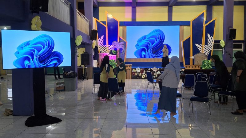 Sewa TV 65 Inch