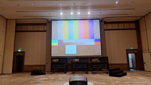 Sewa LCD Proyektor 8000 Lumens