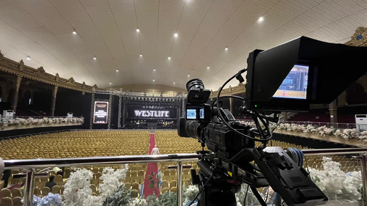 Sewa Videotron Surabaya