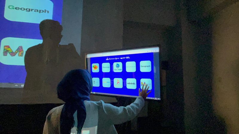 Sewa TV Touchscreen